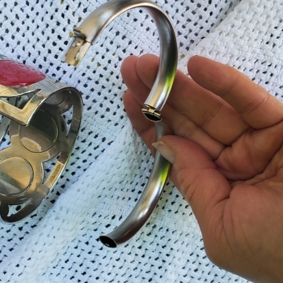 1980s Groovy Cuff and Bangle set - Picture 7 of 7